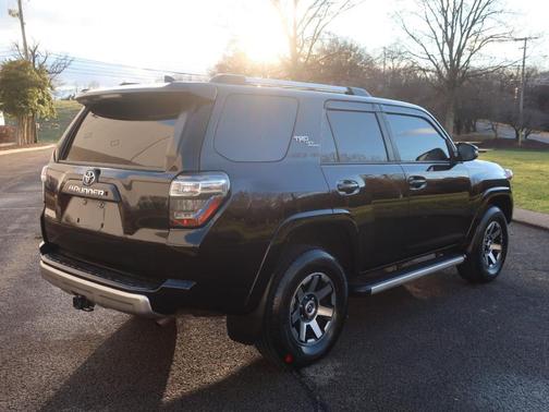 2018 Toyota 4Runner TRD Off Road Premium