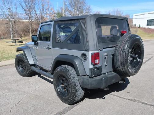 2017 Jeep Wrangler Sport