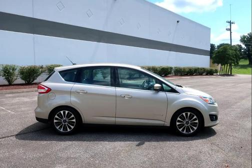 2018 Ford C-Max Hybrid Titanium