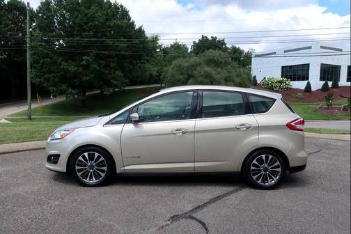 2018 Ford C-Max Hybrid Titanium