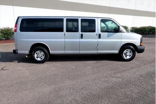 2015 Chevrolet Express 3500 LS