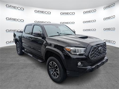 2023 Toyota Tacoma TRD SPORT
