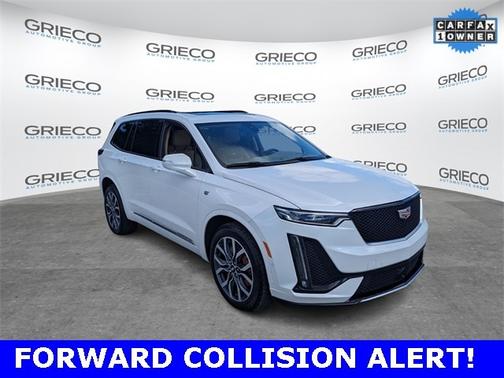 2024 Cadillac XT6 SPORT