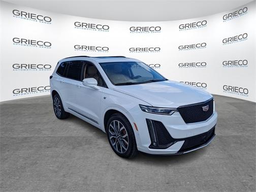 2024 Cadillac XT6 SPORT