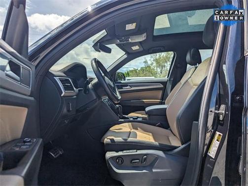 2022 Volkswagen Atlas Cross Sport 2.0T SEL R-LINE