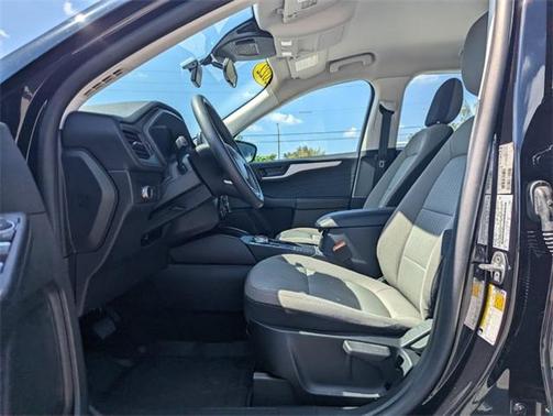 2022 Ford Escape S