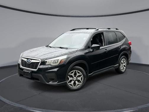 Crystal Black Silica 2020 Subaru Forester Premium
