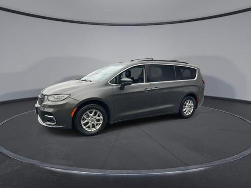 Granite Crystal Metallic Clearcoat 2022 Chrysler Pacifica Touring L