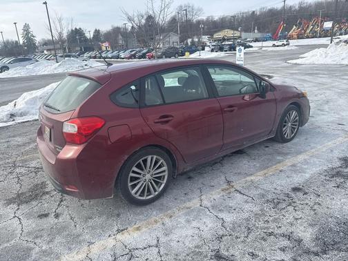 2012 Subaru Impreza 2.0i Premium