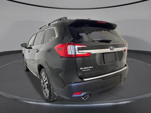2025 Subaru Ascent Limited 8-Passenger