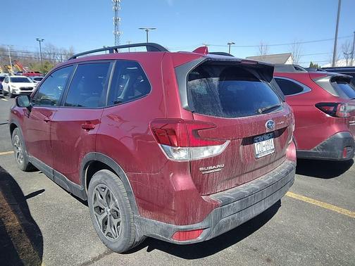 Crimson Red Pearl 2021 Subaru Forester Premium