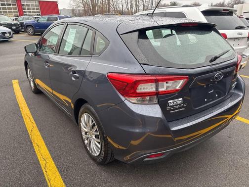 2017 Subaru Impreza 2.0i