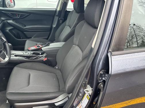 2017 Subaru Impreza 2.0i