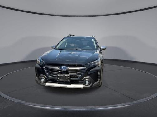 Crystal Black Silica 2025 Subaru Outback Touring XT