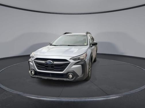 Ice Silver Metallic 2023 Subaru Outback Premium