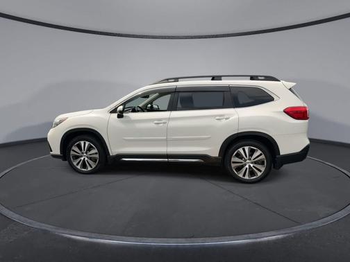 Crystal White Pearl 2022 Subaru Ascent Limited 7-Passenger