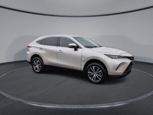 2022 Toyota Venza LE