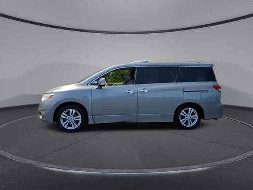 2012 Nissan Quest LE