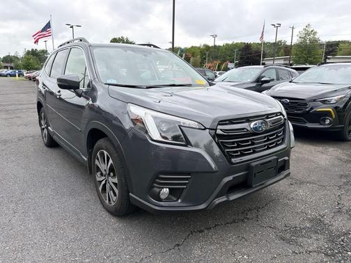 Magnetite Gray Metallic 2023 Subaru Forester Limited