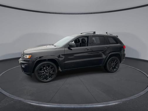 2017 Jeep Grand Cherokee Altitude