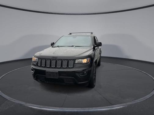 2017 Jeep Grand Cherokee Altitude