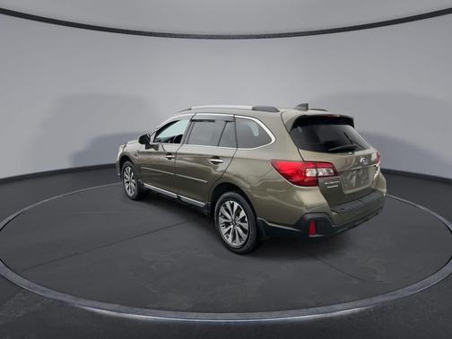 2018 Subaru Outback 2.5i Touring
