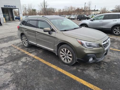 2018 Subaru Outback 2.5i Touring