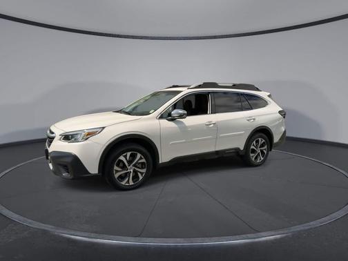 Crystal White Pearl 2021 Subaru Outback Touring XT