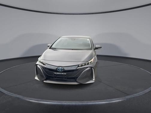 2022 Toyota Prius Prime XLE