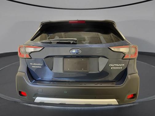 2025 Subaru Outback Touring