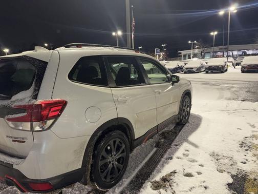 2023 Subaru Forester Sport