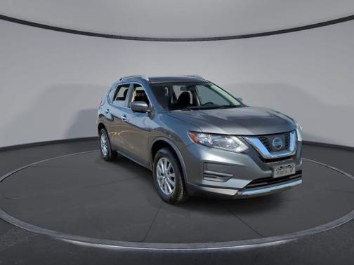 Gun Metallic 2017 Nissan Rogue SV