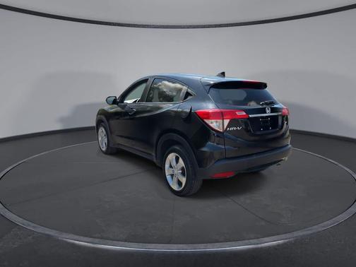 Crystal Black Pearl 2019 Honda HR-V LX