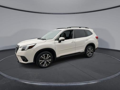 Crystal White Pearl 2022 Subaru Forester Limited