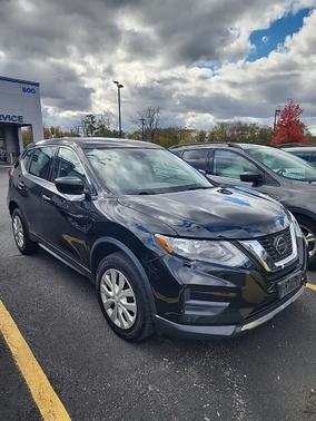 2019 Nissan Rogue S