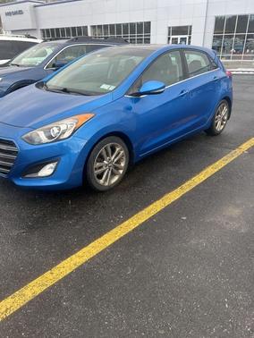 2017 Hyundai Elantra GT Base