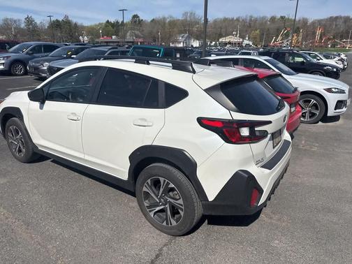 Crystal White Pearl 2024 Subaru Crosstrek Premium