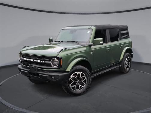 2023 Ford Bronco Outer Banks