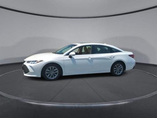 2022 Toyota Avalon XLE
