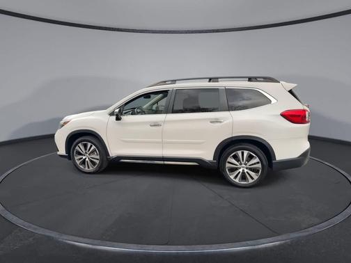 Crystal White Pearl 2021 Subaru Ascent Touring 7-Passenger