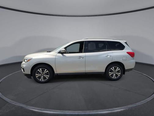 Brilliant Silver Metallic 2017 Nissan Pathfinder S