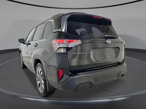Crystal Black Silica 2026 Subaru Forester Hybrid Touring