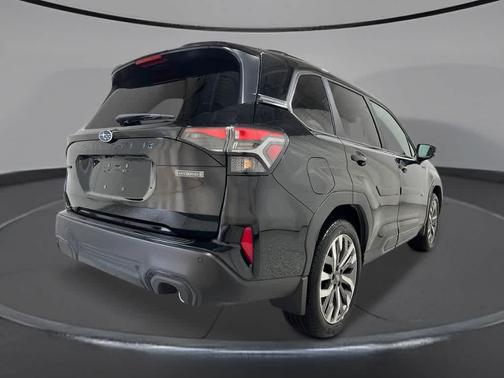 Crystal Black Silica 2026 Subaru Forester Hybrid Touring