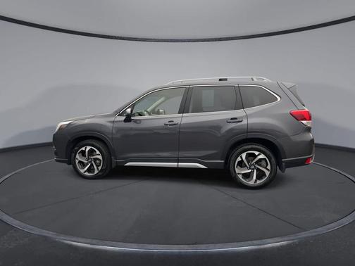 Magnetite Gray Metallic 2023 Subaru Forester Touring