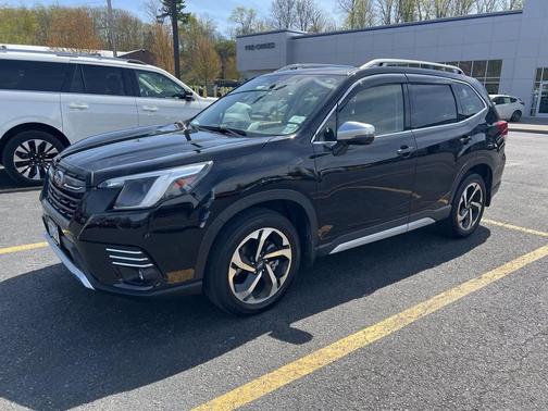 Crystal Black Silica 2023 Subaru Forester Touring