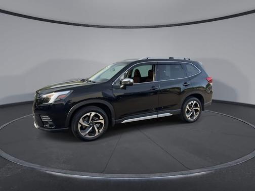 Crystal Black Silica 2023 Subaru Forester Touring