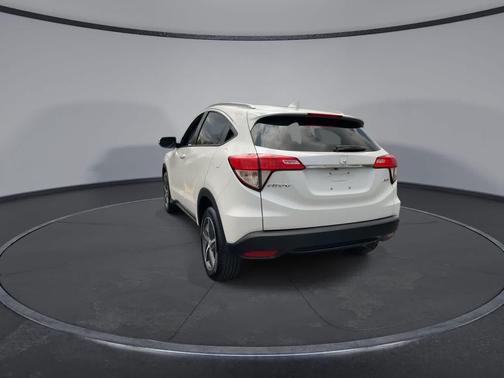 Platinum White Pearl 2021 Honda HR-V EX