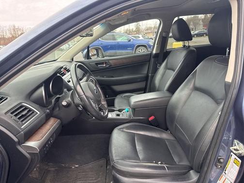 Twilight Blue Metallic 2017 Subaru Outback 3.6R Limited