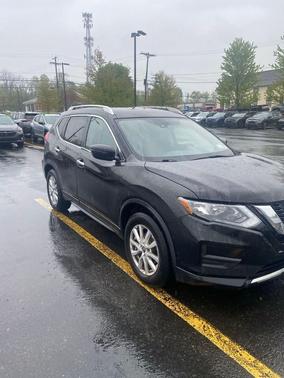 Magnetic Black Pearl 2020 Nissan Rogue SV