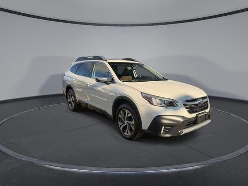 2021 Subaru Outback Touring XT